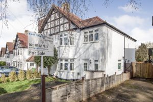 Birch Tree Avenue, BR4 - £550,000